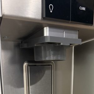 Frigidaire ice chute adapter for Professional model